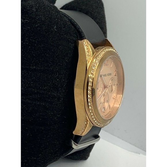 Michael Kors MK5859 Women Black Leather Analog Ros